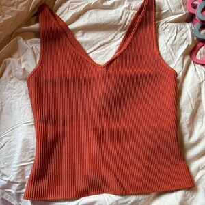 Babaton double V sculpt knit tank